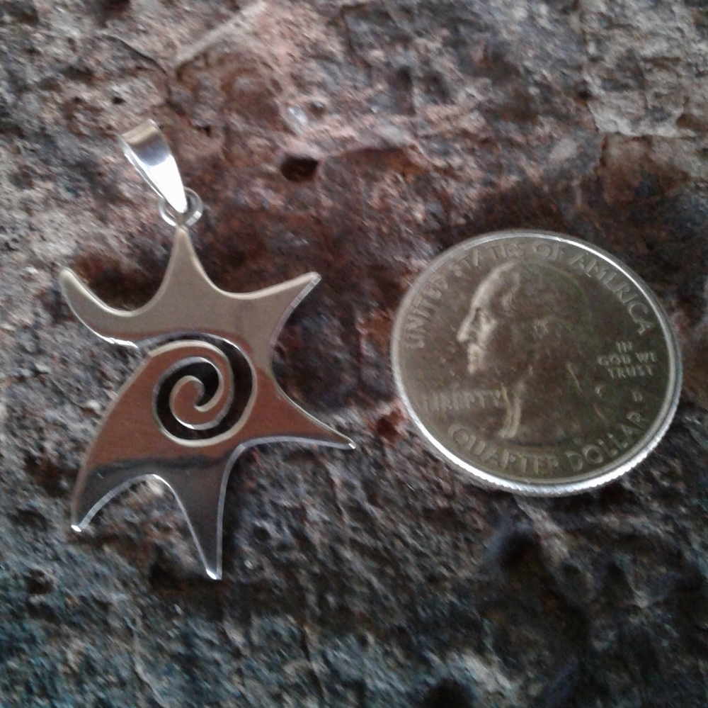 Sterling silver SUN PENDANT - Picture 11 of 12